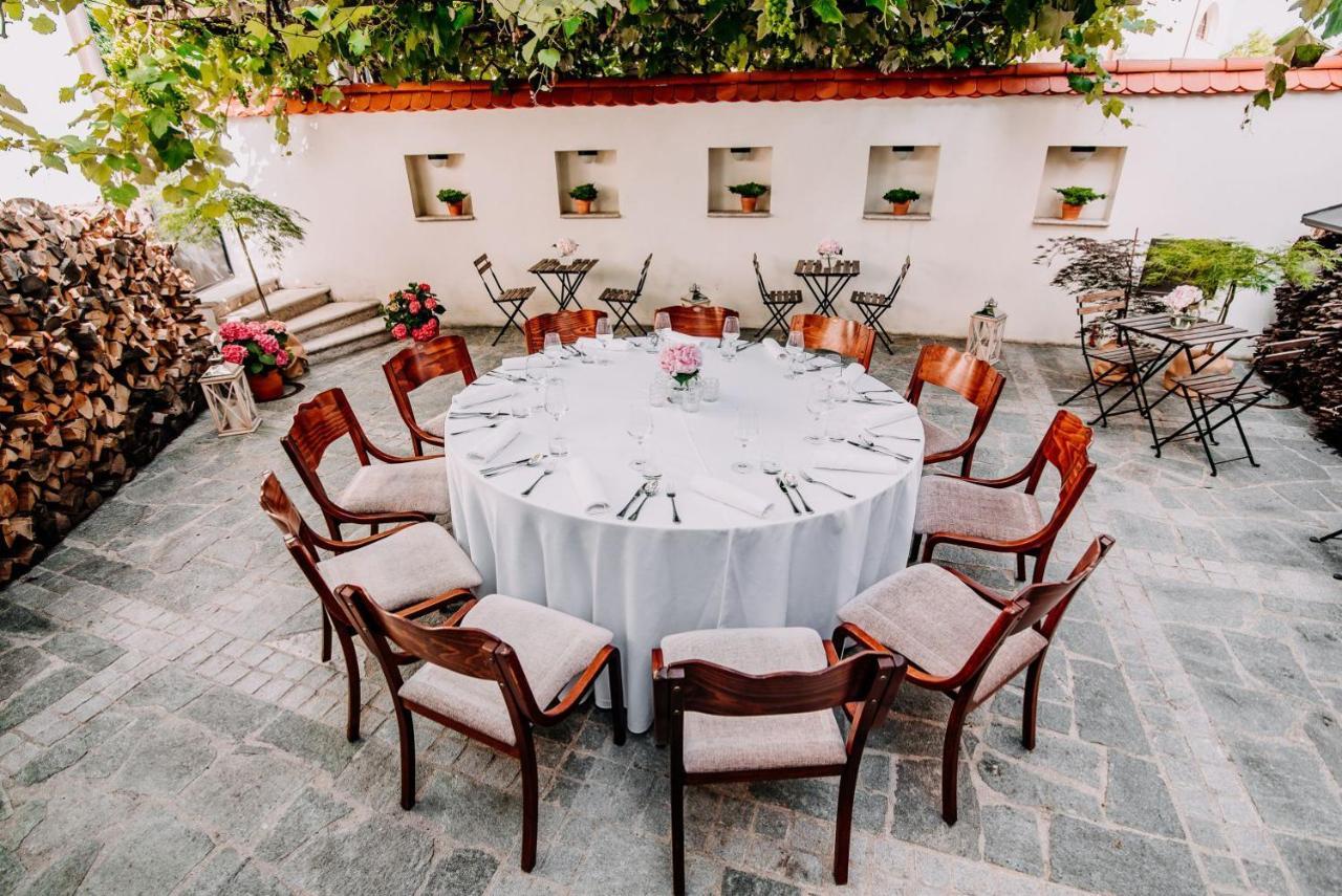 Apartments Avio Zgornji Brnik Zewnętrze zdjęcie